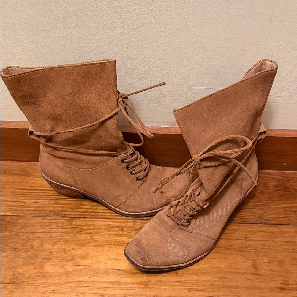 Latigo Tan/BrownSuede Women's Boots